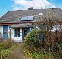 Haus zum Kaufen in Holzhausen 285.000,00 € 181 m²