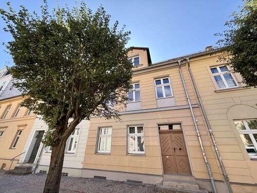 Foto - Haus zum Mieten in Neuruppin 2.650,00 € 166.46 m²