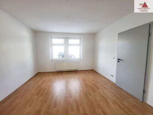 Foto - Wohnung zum Mieten in Borstendorf 250,00 € 52 m²