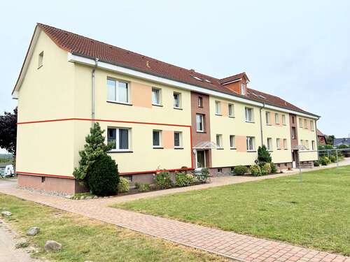 Foto - Wohnung zum Kaufen in Röbel 134.000,00 € 48.3 m²