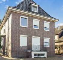 Haus zum Kaufen in Bremen 1.100.000,00 € 270 m²