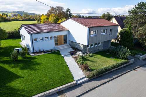 Foto - Haus zum Kaufen in Hechingen 1.050.000,00 € 188 m²