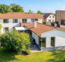 Haus zum Kaufen in Ludwigsfelde 949.000,00 € 190 m²