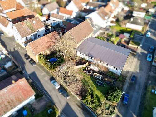 Foto - Haus zum Kaufen in Hochheim am Main 910.000,00 € 742 m²