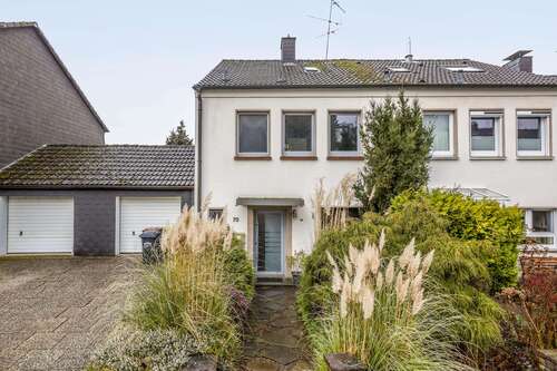 Foto - Haus zum Kaufen in Essen 345.000,00 € 97.1 m²