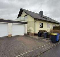 Haus zum Kaufen in Gudensberg 450.000,00 € 260 m²