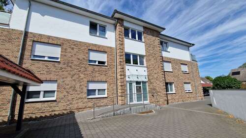 Foto - Wohnung zum Mieten in Uetersen 1.350,00 € 93.53 m²