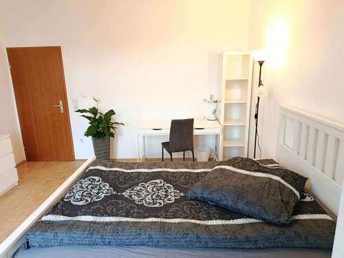 Foto - WG-Zimmer in Frankfurt am Main 695,00 € 19 m²