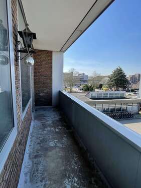 Foto - Wohnung zum Mieten in Kam 880,00 € 100 m²