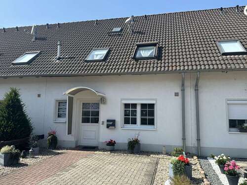 Foto - Haus zum Kaufen in Möser 200.000,00 € 110 m²