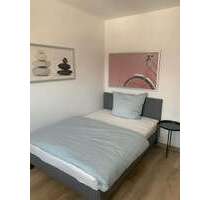 WG-Zimmer in Düsseldorf 899,00 € 15 m²