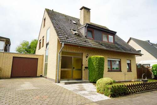 Foto - Haus zum Kaufen in Rheinberg-Borth 374.000,00 € 158 m²