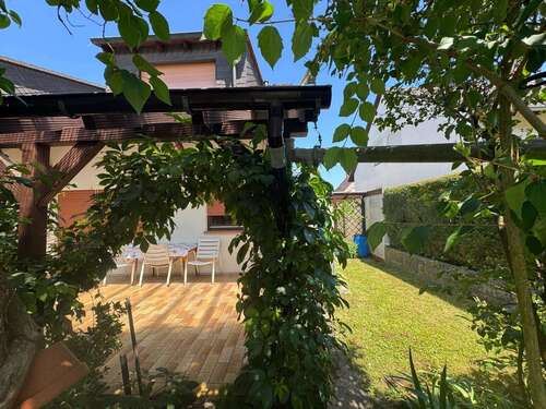 Foto - Haus zum Kaufen in Ubstadt-Weiher 657.000,00 € 274.37 m²