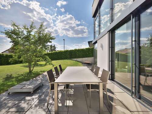 Foto - Haus zum Kaufen in Sindelfingen 1.950.000,00 € 285 m²