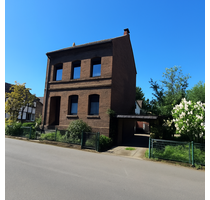 Haus zum Kaufen in Hennef 395.000,00 € 110 m²