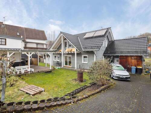 Foto - Haus zum Kaufen in Bad Endbach 284.000,00 € 120 m²
