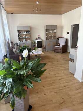 Foto - Haus zum Kaufen in Sehnde 670.000,00 € 185 m²