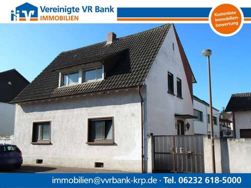 Foto - Haus zum Kaufen in Hockenheim 299.000,00 € 118 m²