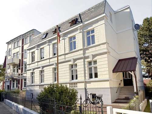 Foto - Haus zum Kaufen in Cuxhaven 1.280.000,00 € 350 m²