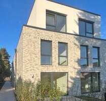 Haus zum Mieten in Hamburg 2.645,00 € 115 m²