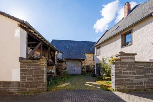 Foto - Haus zum Kaufen in Kaan 125.000,00 € 120 m²