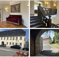 Haus zum Kaufen in Bad Königshofen im Grabfeld 950.000,00 € 809 m²