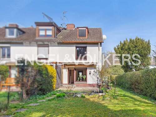 Foto - Haus zum Kaufen in Frankfurt am Main 378.000,00 € 91 m²
