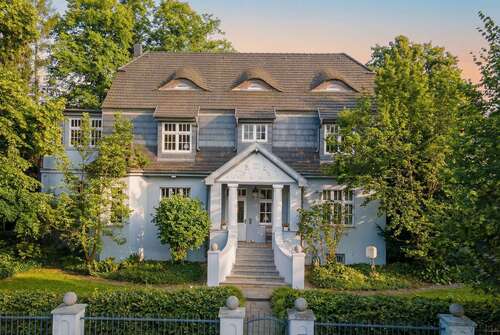 Foto - Haus zum Kaufen in Hoppegarten 1.500.000,00 € 297.34 m²