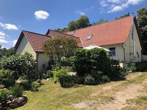 Foto - Haus zum Kaufen in Fincken 248.000,00 € 153.55 m²