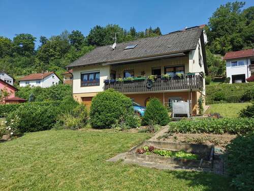 Foto - Haus zum Kaufen in Adelsheim Sennfeld 320.000,00 € 160 m²