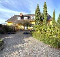 Haus zum Kaufen in Badenweiler 1.100.000,00 € 442 m²