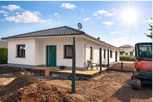 Foto - Haus zum Mieten in Taucha 2.100,00 € 135 m²