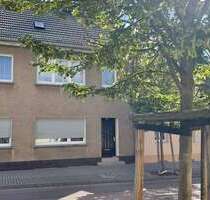 Haus zum Kaufen in Bernburg 109.500,00 € 161 m²