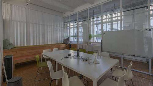 Foto - Büro in Berlin 400,00 € 4 m² - 400,00&nbsp;EUR Kaltmiete, ca.&nbsp; 4,00&nbsp;m&sup2;