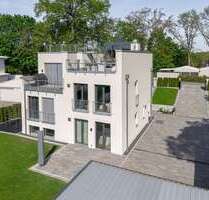 Haus zum Kaufen in Woltersdorf 1.990.000,00 € 245 m²