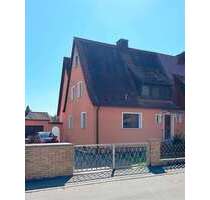Haus zum Kaufen in Herzogenaurach 490.000,00 € 153 m²