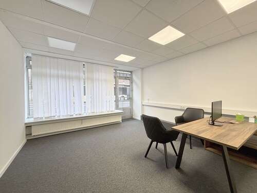 Foto - Büro in Bremen 500,00 € 32 m² - 500,00&nbsp;EUR Kaltmiete, ca.&nbsp; 32,00&nbsp;m&sup2;