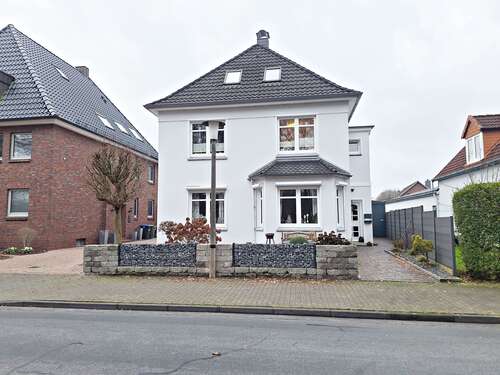 Foto - Wohnung zum Mieten in Oldenburg 830,00 € 100 m²