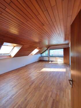 Foto - Wohnung zum Mieten in Unterlenningen 950,00 € 120 m²