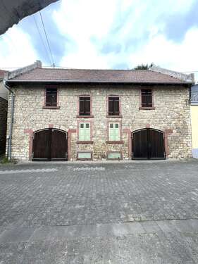 Foto - Haus zum Kaufen in Guntersblum 297.000,00 € 250 m²