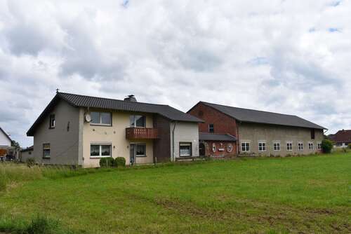 Foto - Haus zum Kaufen in Bilshausen 399.000,00 € 200 m²