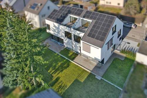 Foto - Haus zum Kaufen in Korntal 1.295.000,00 € 208 m²