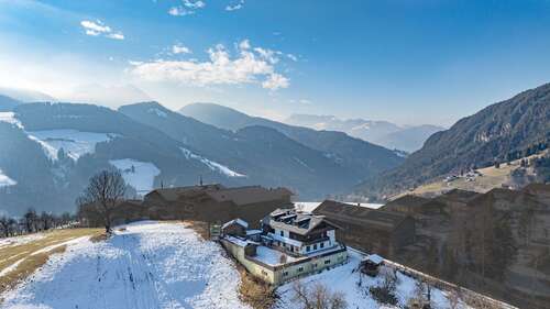 Foto - Haus zum Kaufen in Tegernsee 2.450.000,00 € 727 m²