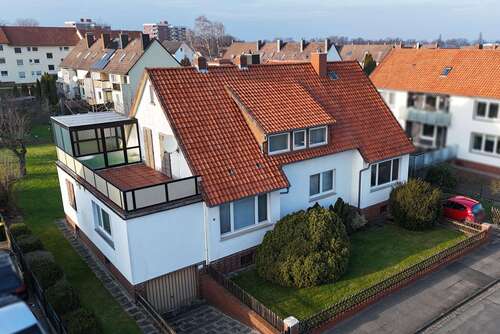 Foto - Haus zum Kaufen in Barsinghausen 140.000,00 € 214 m²