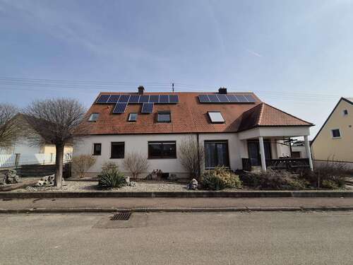 Foto - Haus zum Kaufen in Harburg 319.500,00 € 177 m²