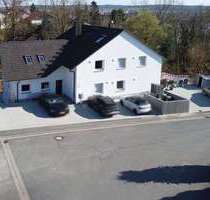 Haus zum Kaufen in Adelsdorf , Mittelfr 1.940.000,00 € 413.61 m²