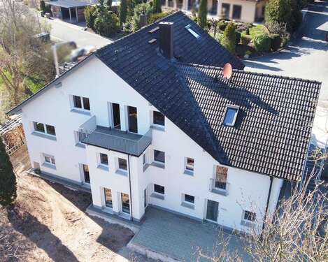 Foto - Haus zum Kaufen in Adelsdorf , Mittelfr 1.590.000,00 € 413.61 m²