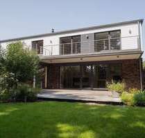 Haus zum Kaufen in Rastede 1.750.000,00 € 321 m²