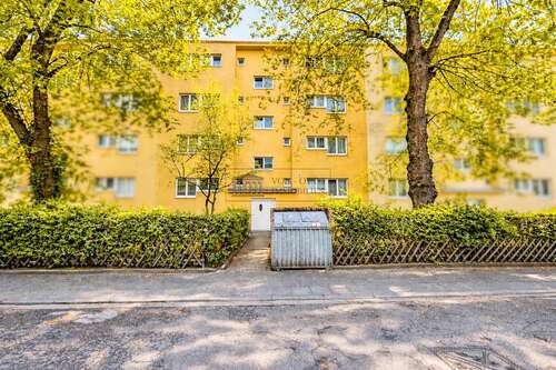 Foto - Haus zum Kaufen in Köln 1.397.000,00 € 412.01 m²
