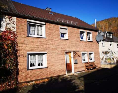 Foto - Haus zum Kaufen in Daaden 139.000,00 € 137 m²